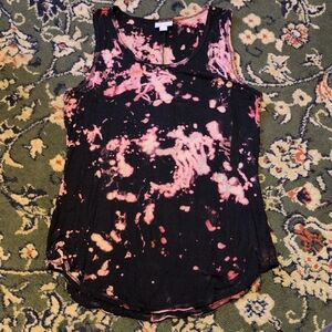 LuLaRoe Black and Pink Splatter Tank Top